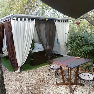 Couette-café Au Cabanon Chez Nath - Chbre D'hôtes - Varages