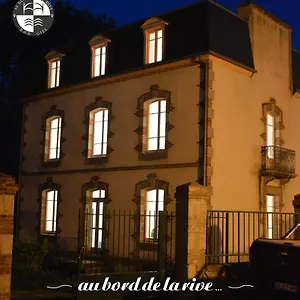 Au Bord De La Rive Frühstückspension